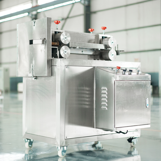 LSC-I(Loomak Form- und Schneidemaschine)